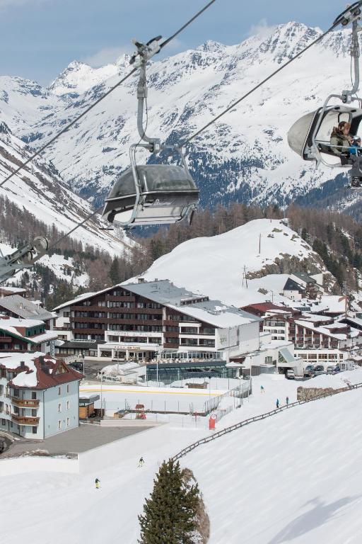 Hotel Alpina Deluxe Obergurgl Exterior foto